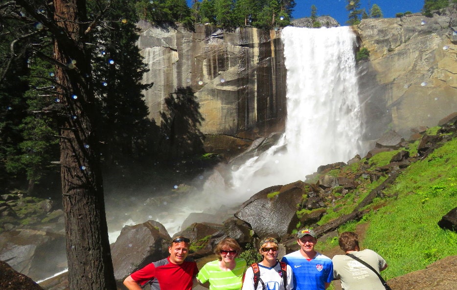 hiking-yosemite-hikes-trail-vernal-falss-mist-ttrail.jpg