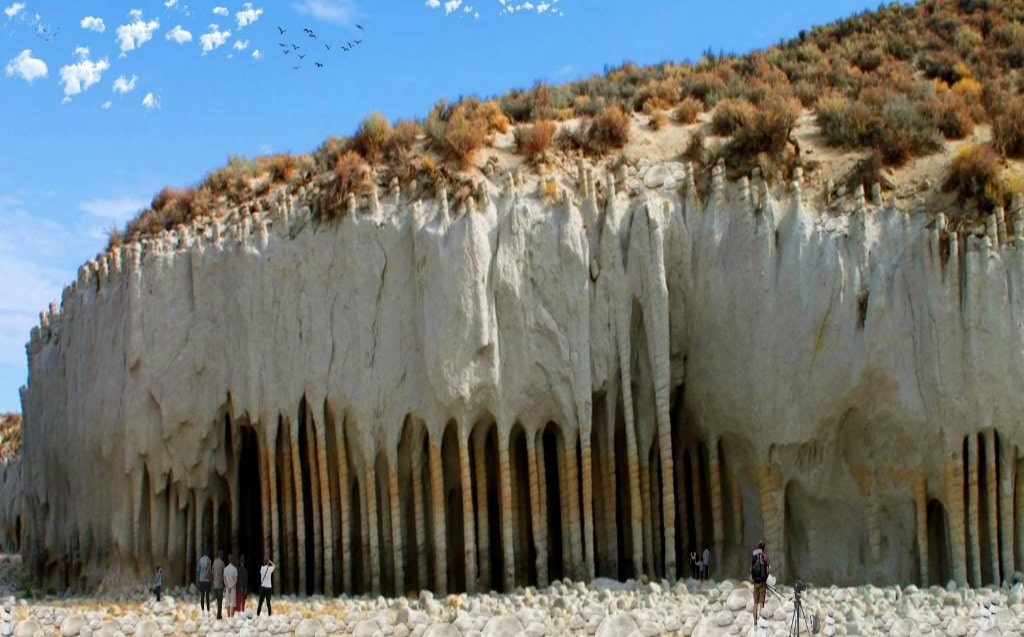 Geologic-sites-Geological-Wonders-Eastern-Sierra-Mammoth-Lakes.jpg