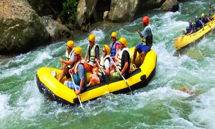 Whitewater rafting outdoor adventures in the Sierra Nevada